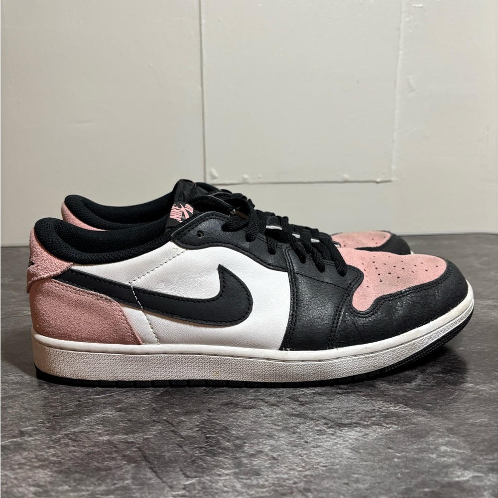 Nike Air Jordan 1 Low OG Rust Nike Black, Pink, and White Sneakers
